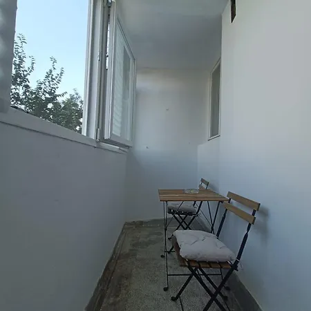 Riviera Park Retreat Апартаменты *