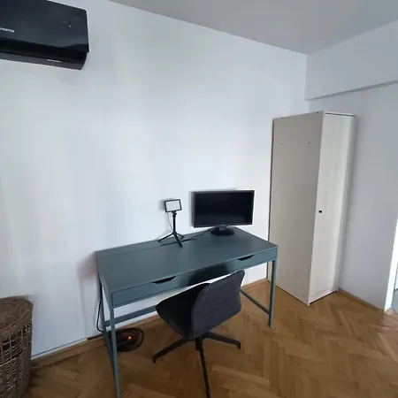 Riviera Park Retreat * Bucharest