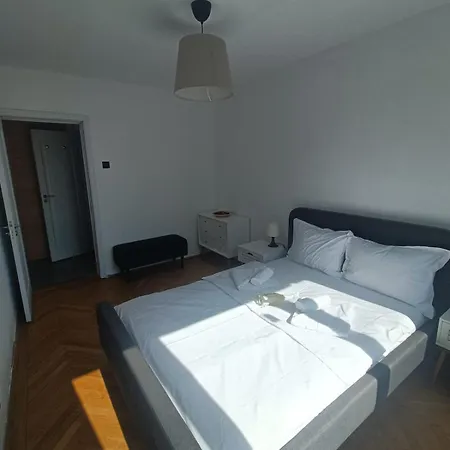 Riviera Park Retreat Apartamento *