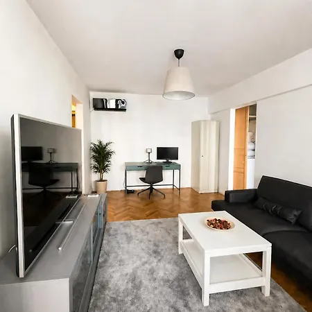 Riviera Park Retreat Apartamento Bucareste
